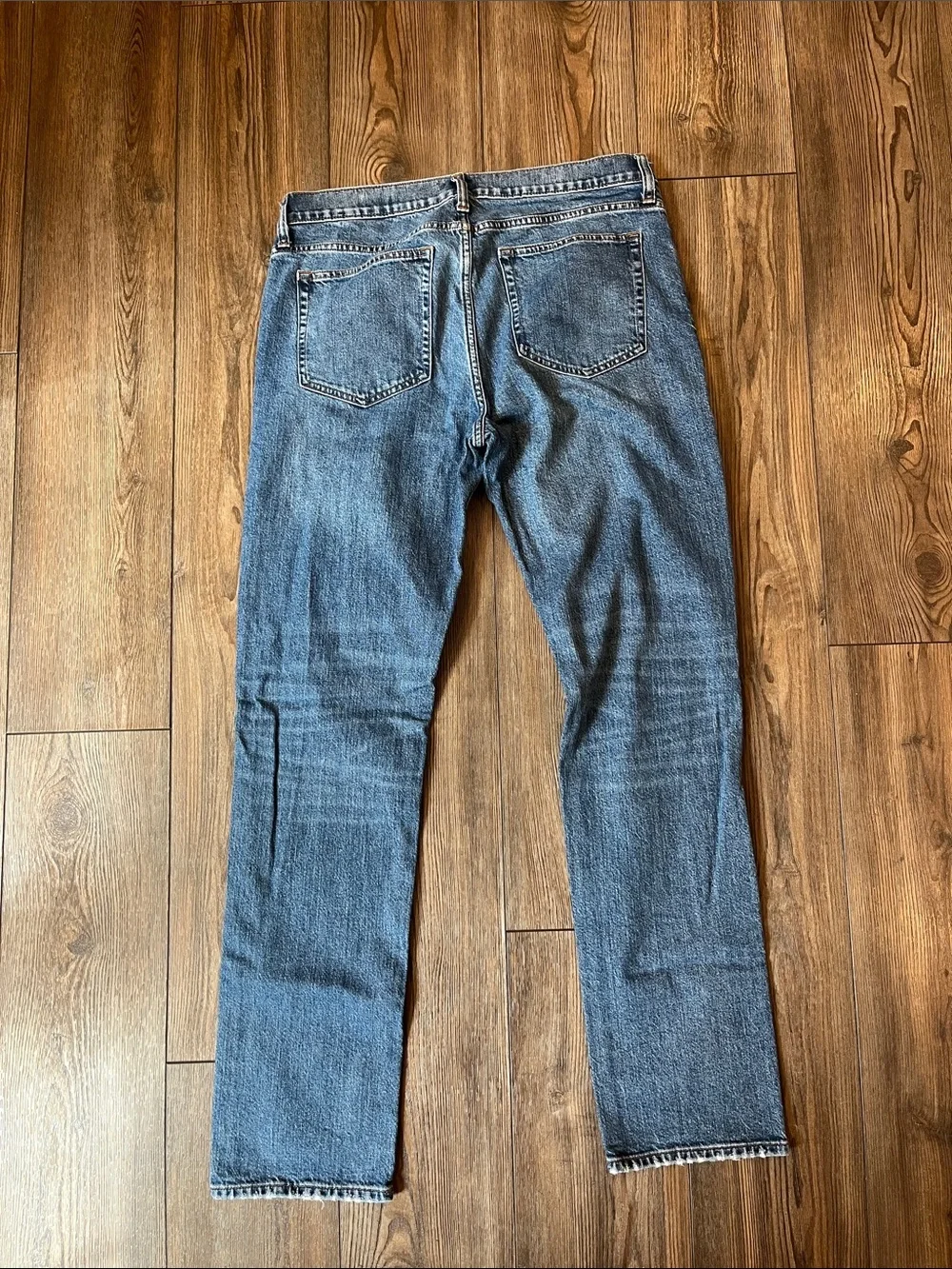 J Crew Classic Straight Men's Blue Jeans - Lightweight Denim